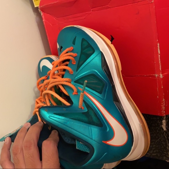 Miami Dolphins LeBron 10 - Picture 3 of 3